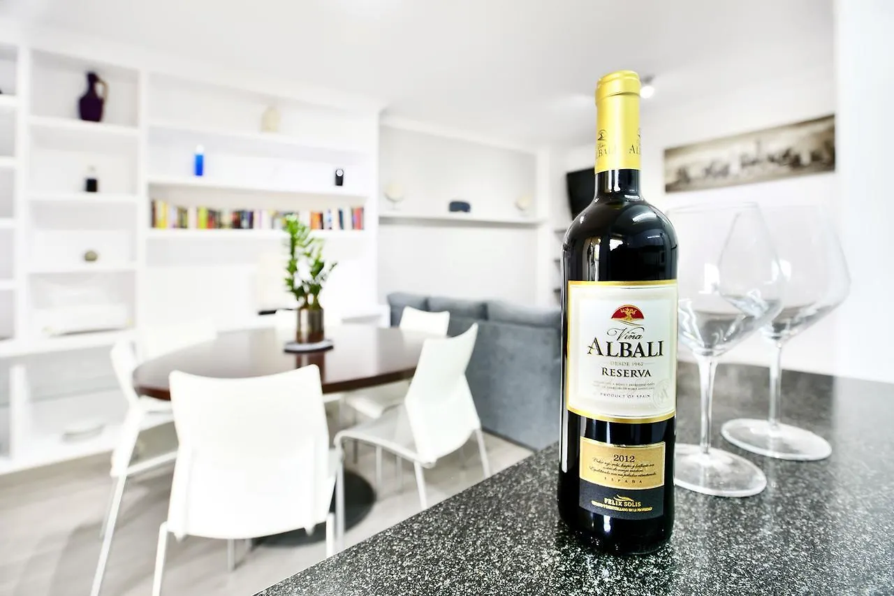 Sequia Deluxe Apartment 지로나